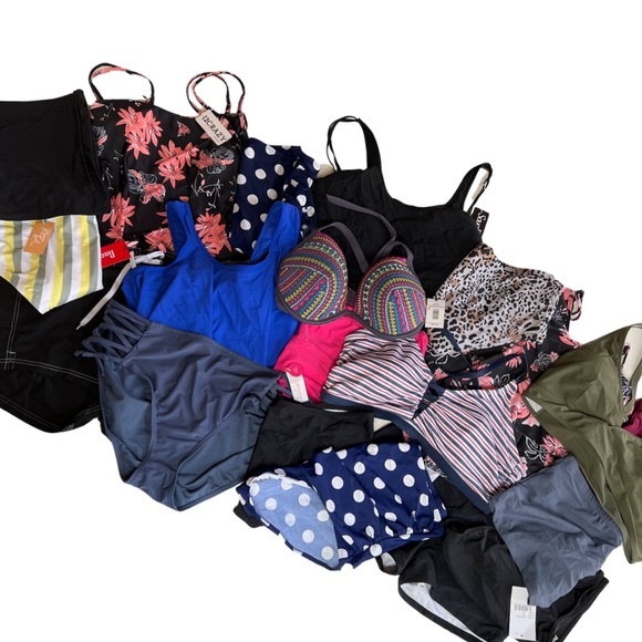 Mixed 20 PIECE NWT / NWOT / EUC Plus Size Bikini Swim Suit Sets / Seperates - Picture 2 of 2